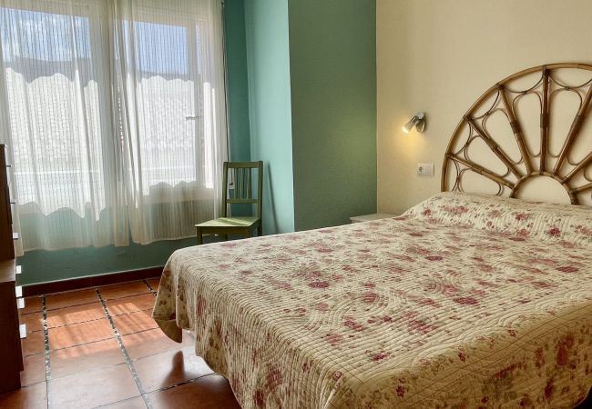 Apartamento em L'Escala - PUIG SUREDA 36 2-1 Apartamento em L'Escala - PUIG SUREDA 36 2-1