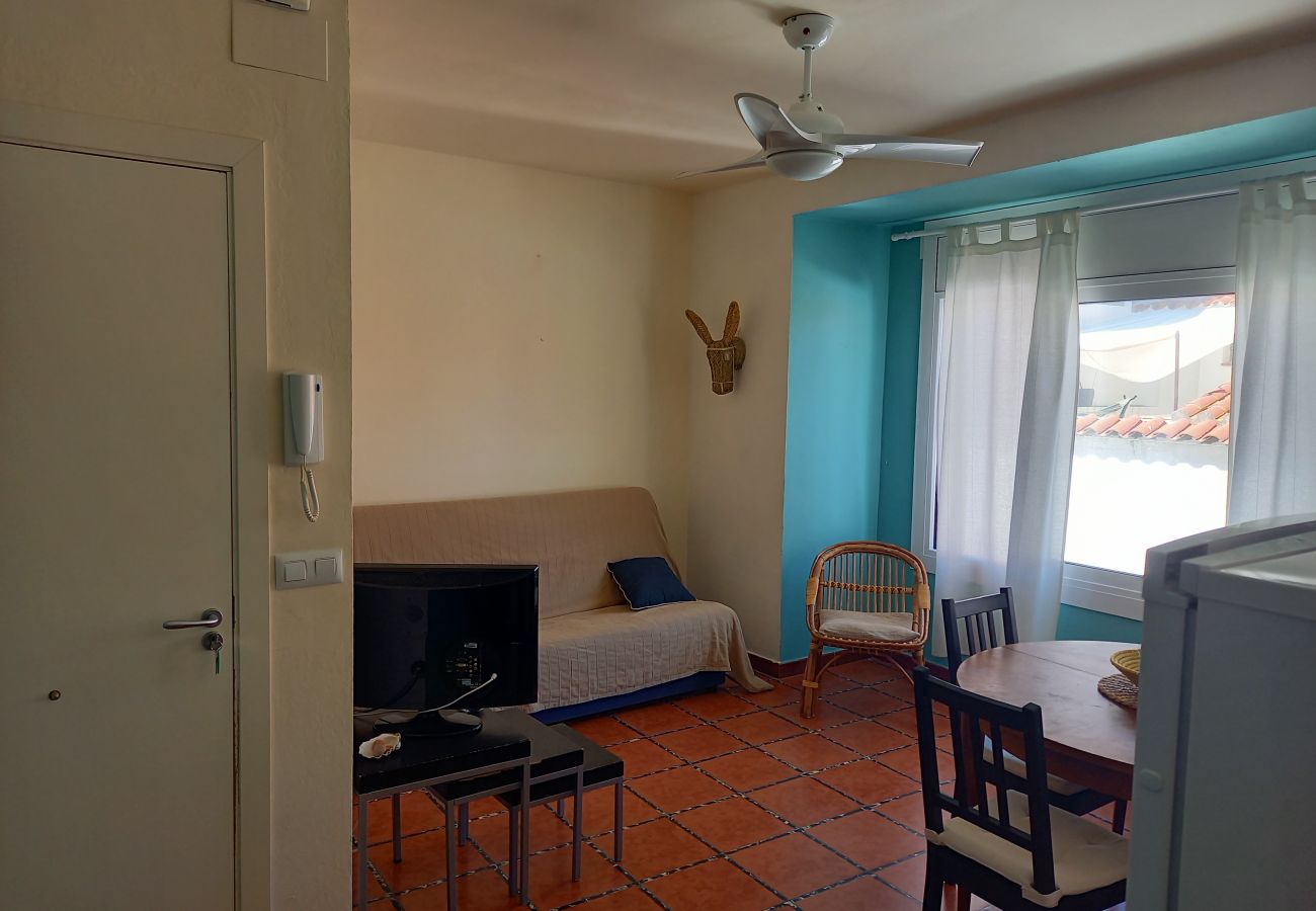 Apartamento em L'Escala - PUIG SUREDA 36 2-1 Apartamento em L'Escala - PUIG SUREDA 36 2-1