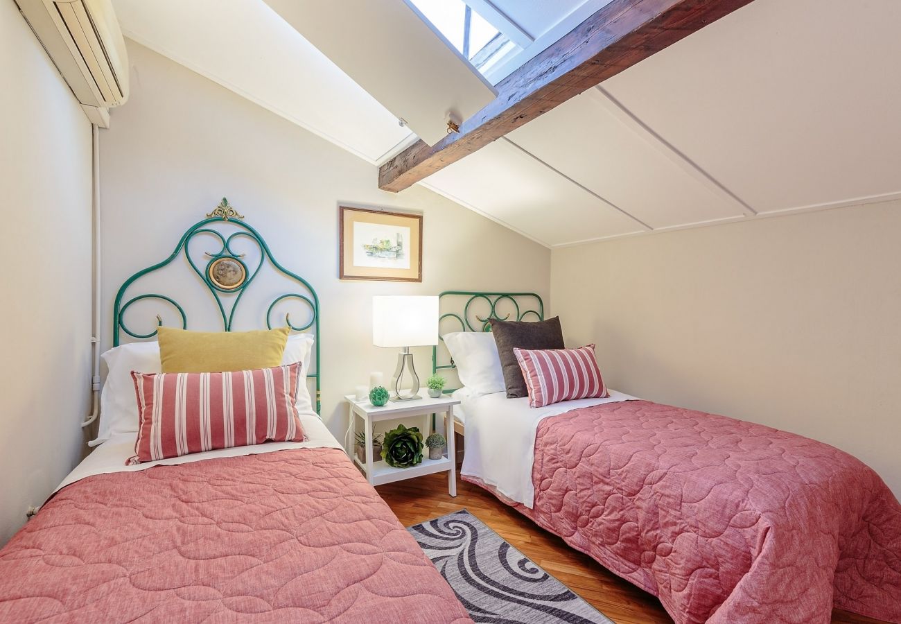 Apartamento em Lucca - PANORAMIC TERRACE PENTHOUSE inside the Walls of Lucca Apartamento em Lucca - PANORAMIC TERRACE PENTHOUSE inside the Walls of Lucca