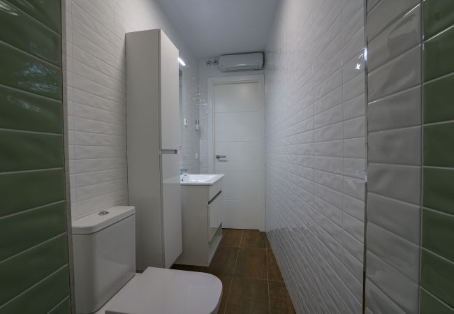 Apartamento em Madrid - Apartment Downtown Madrid Chueca-Malasaña, 1 Room, 4 pax Apartamento em Madrid - Apartment Downtown Madrid Chueca-Malasaña, 1 Room, 4 pax