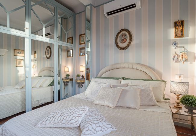 Apartamento em Lucca - Top-Floor Penthouse with Panoramic Terrace in Lucca Apartamento em Lucca - Top-Floor Penthouse with Panoramic Terrace in Lucca