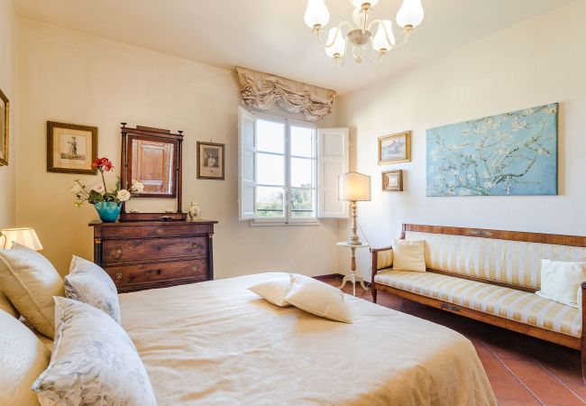 Apartamento em Lucca - Top-Floor Penthouse with Panoramic Terrace in Lucca Apartamento em Lucca - Top-Floor Penthouse with Panoramic Terrace in Lucca