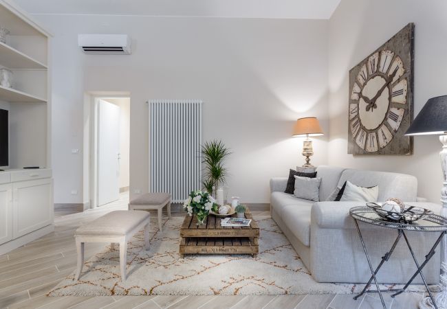 Apartamento em Lucca - Ground Floor Historical Gem in the Heart of Lucca Apartamento em Lucca - Ground Floor Historical Gem in the Heart of Lucca