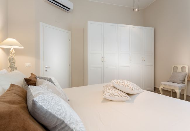 Apartamento em Lucca - Ground Floor Historical Gem in the Heart of Lucca Apartamento em Lucca - Ground Floor Historical Gem in the Heart of Lucca