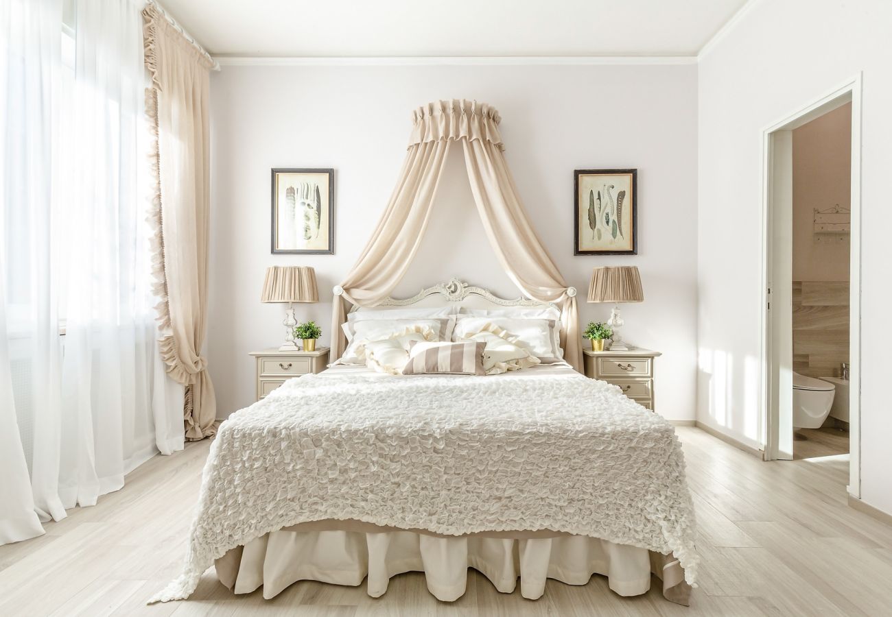 Villa em Lucca - VILLA OLIVIA: a New Luxury Villa with Garden in Lucca with PARKING Villa em Lucca - VILLA OLIVIA: a New Luxury Villa with Garden in Lucca with PARKING