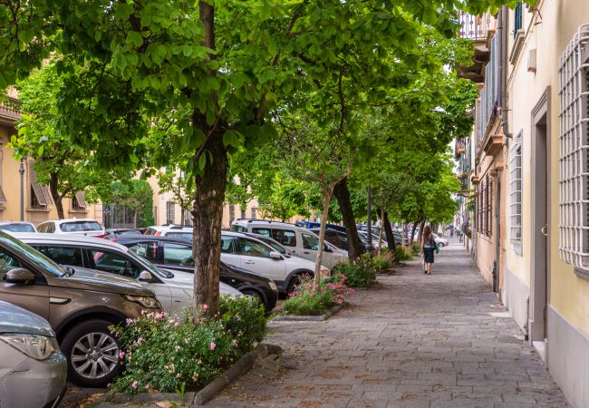Apartamento em Lucca - Convenient Home close to Train Station and Parking Apartamento em Lucca - Convenient Home close to Train Station and Parking