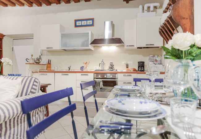 Apartamento em Lucca - Stylish Smart Ground Floor Apartment inside Lucca Apartamento em Lucca - Stylish Smart Ground Floor Apartment inside Lucca