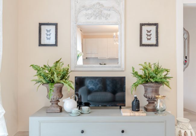 Villa em Lucca - HONEYMOON LEONOR VILLA in bike distance from Lucca Villa em Lucca - HONEYMOON LEONOR VILLA in bike distance from Lucca