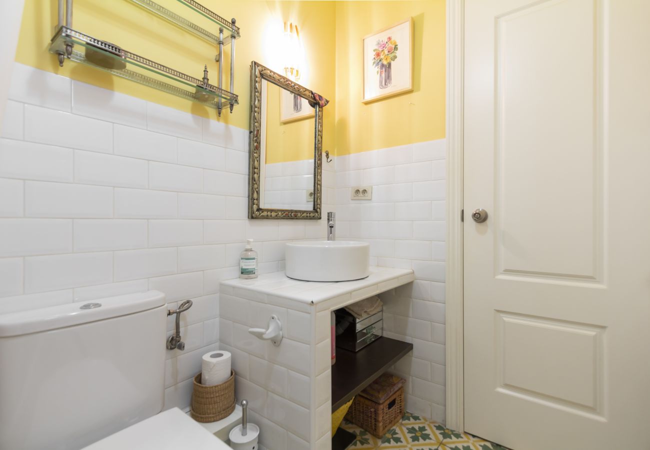 Apartamento em Madrid - Apartment Madrid Downtown Tribunal-Malasaña-Chueca M (EST8) Apartamento em Madrid - Apartment Madrid Downtown Tribunal-Malasaña-Chueca M (EST8)