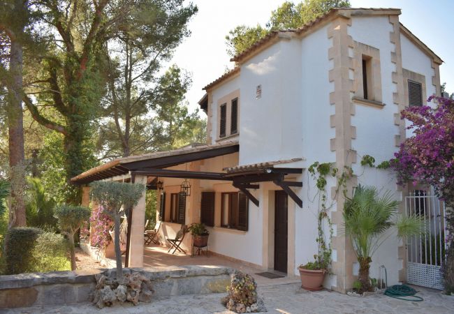 Chalet em Alcúdia - Trevol 020 fantástica casa con gran jardín y terraza, barbacoa, aire acondicionado y WiFi Chalet em Alcúdia - Trevol 020 fantástica casa con gran jardín y terraza, barbacoa, aire acondicionado y WiFi