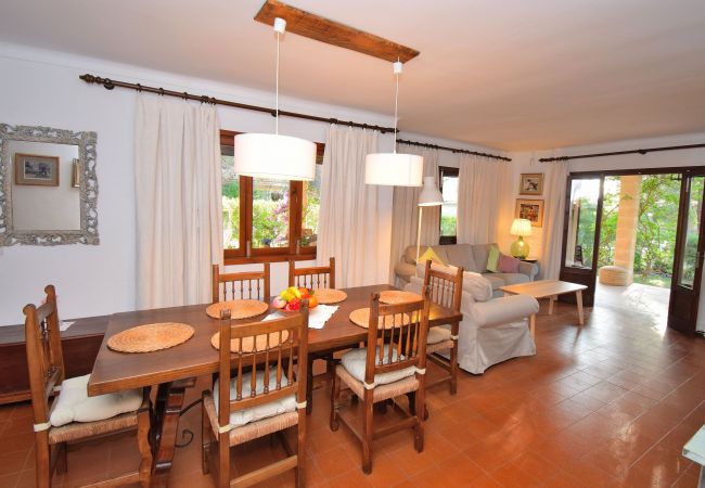 Chalet em Alcúdia - Trevol 020 fantástica casa con gran jardín y terraza, barbacoa, aire acondicionado y WiFi Chalet em Alcúdia - Trevol 020 fantástica casa con gran jardín y terraza, barbacoa, aire acondicionado y WiFi