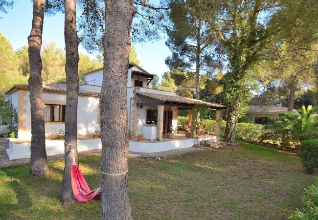 Chalet em Alcúdia - Trevol 020 fantástica casa con gran jardín y terraza, barbacoa, aire acondicionado y WiFi Chalet em Alcúdia - Trevol 020 fantástica casa con gran jardín y terraza, barbacoa, aire acondicionado y WiFi
