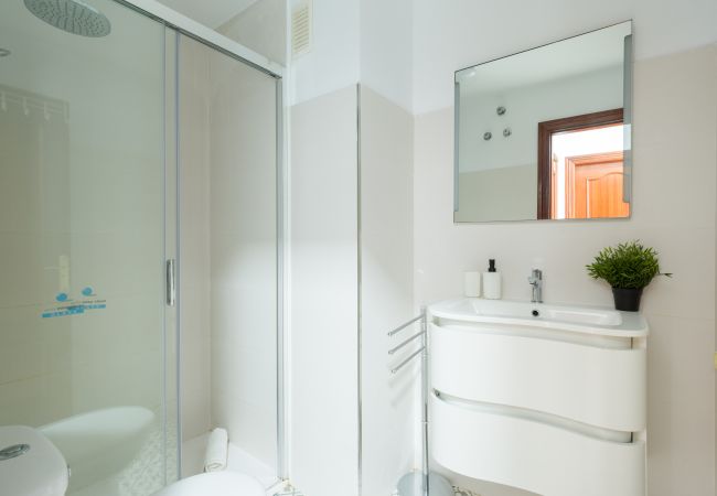 Casa em Las Palmas de Gran Canaria - Penthouse+Terrace city seaview By CanariasGetaway  Casa em Las Palmas de Gran Canaria - Penthouse+Terrace city seaview By CanariasGetaway