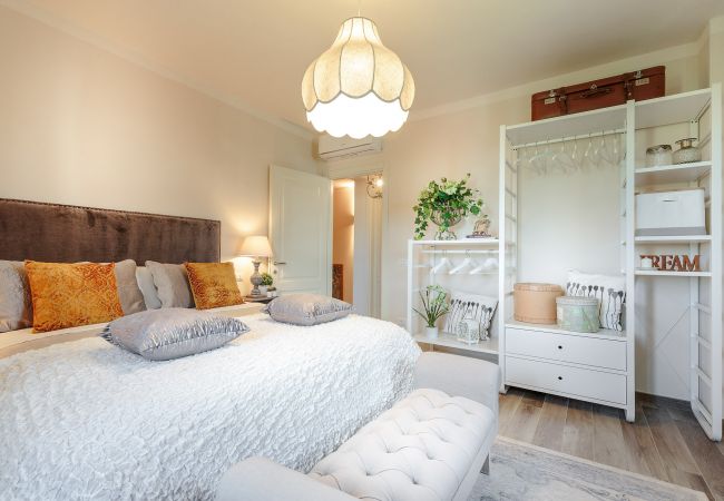 Villa em Capannori - VILLA PEMOLA a Luxury Farmhouse with Garden and bikes in Lucca Town Villa em Capannori - VILLA PEMOLA a Luxury Farmhouse with Garden and bikes in Lucca Town