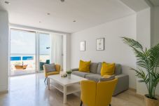 Casa em Las Palmas de Gran Canaria - Awesome beachfront terrace By CanariasGetaway 