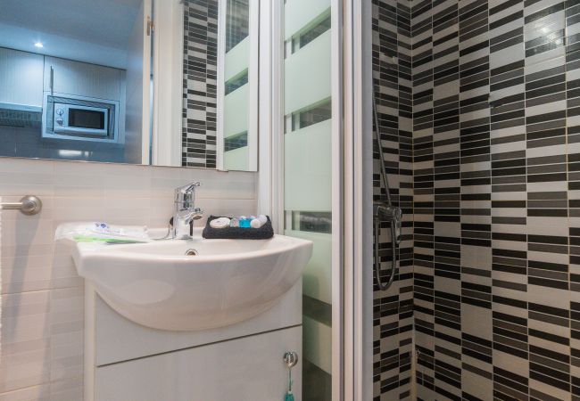 Apartamento em Madrid - Apartment O'Donnell-Gregorio Marañón M (JJN155) Apartamento em Madrid - Apartment O'Donnell-Gregorio Marañón M (JJN155)