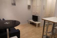 Apartamento em Barcelona - Apartamento de férias para alugar em Barcelona, Gracia (1 quarto)