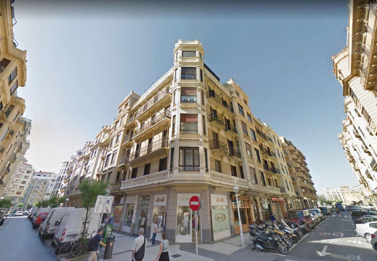 Apartamento em San Sebastián - Fotos GEREZI Apartamento em San Sebastián - Fotos GEREZI
