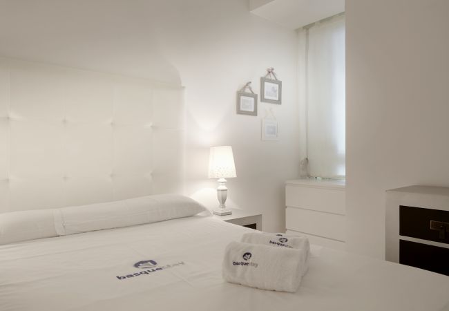 Apartamento em San Sebastián/Donostia - Fotos HURBIL Apartamento em San Sebastián/Donostia - Fotos HURBIL