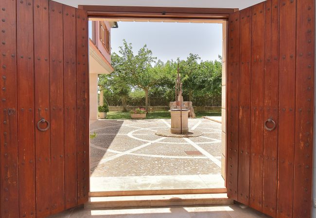 Villa em Muro - Biniaco 239 magnífica villa con piscina privada, gran zona exterior, barbacoa y aire acondicionado Villa em Muro - Biniaco 239 magnífica villa con piscina privada, gran zona exterior, barbacoa y aire acondicionado