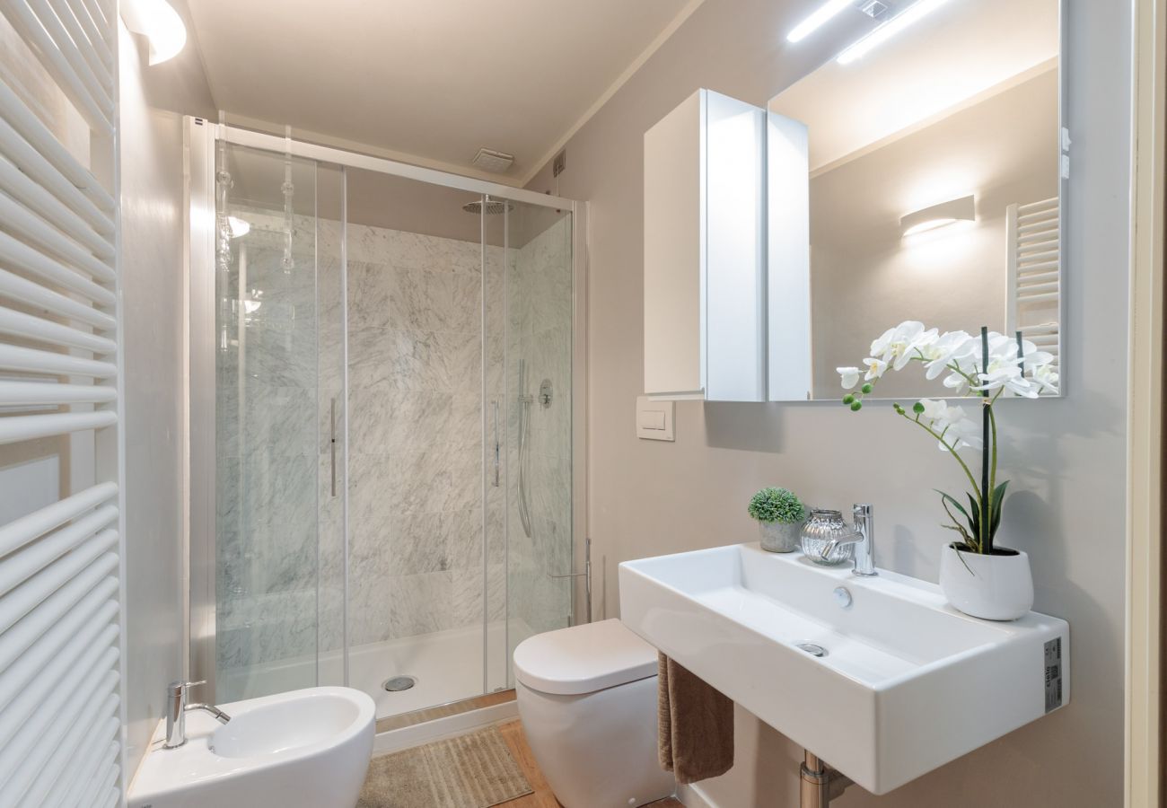 Apartamento em Lucca - CASA UGOLINO, State of the Art Central 2 Bedrooms Apartment in Lucca Apartamento em Lucca - CASA UGOLINO, State of the Art Central 2 Bedrooms Apartment in Lucca