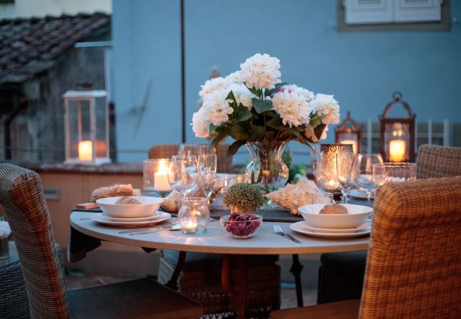 Apartamento em Lucca - The Most Central Terrace inside the Walls of Lucca Apartamento em Lucca - The Most Central Terrace inside the Walls of Lucca