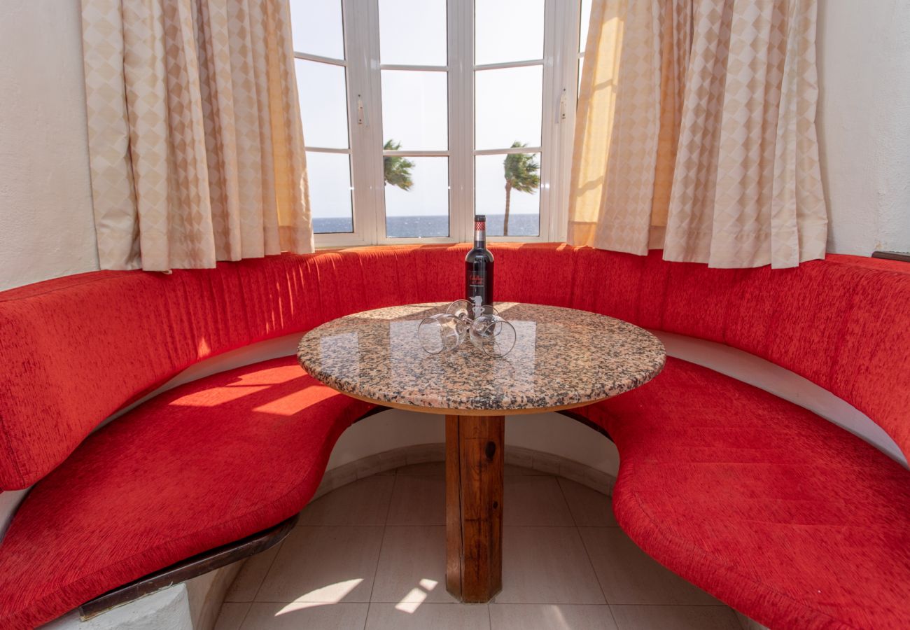 Casa em San Bartolomé de Tirajana - Altamar 53 balcony sea views By CanariasGetaway  Casa em San Bartolomé de Tirajana - Altamar 53 balcony sea views By CanariasGetaway