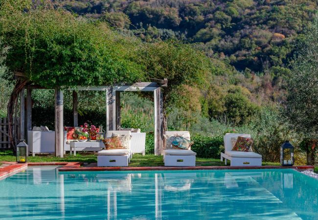 Villa em Lucca - Villa Gufo The Place to Be. Panoramic Private Pool with a Lucca View and Private Tennis Court Villa em Lucca - Villa Gufo The Place to Be. Panoramic Private Pool with a Lucca View and Private Tennis Court