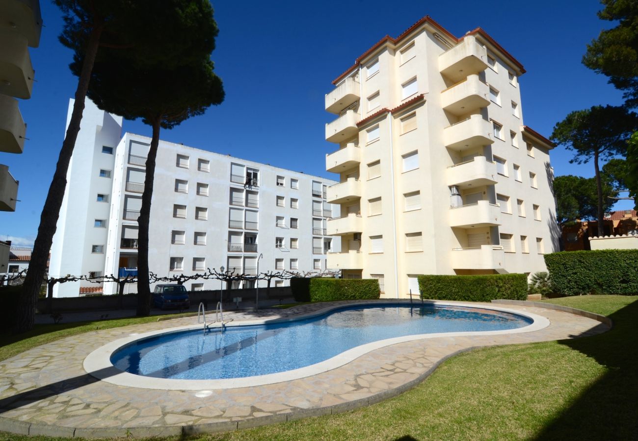 Apartamento em L'Escala - SAN ENRIQUE B 2-2