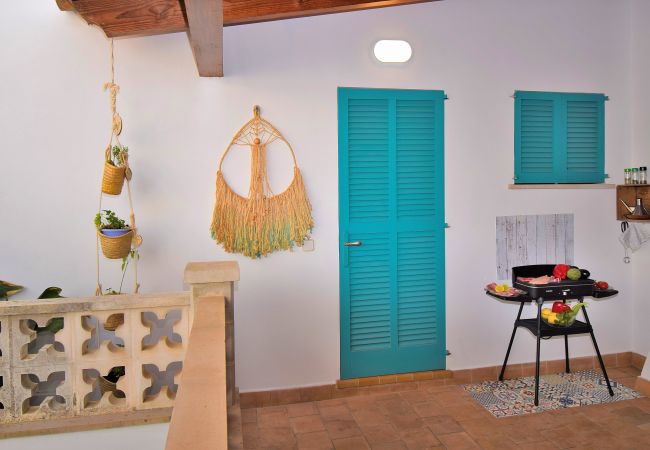 Casa em Muro - Ca Ses Nines 003 fantástica casa de pueblo con terraza, barbacoa, aire acondicionado y WiFi Casa em Muro - Ca Ses Nines 003 fantástica casa de pueblo con terraza, barbacoa, aire acondicionado y WiFi