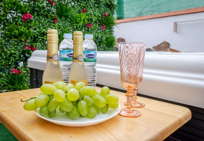 Casa em Moya - Mari House With Jacuzzi and BBQ by CanariasGetaway Casa em Moya - Mari House With Jacuzzi and BBQ by CanariasGetaway