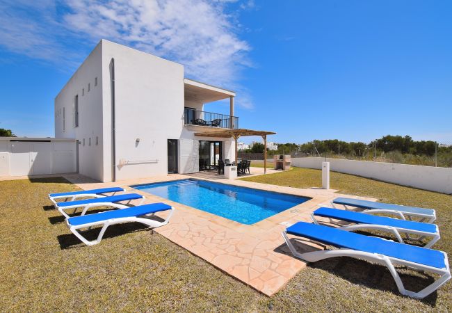 Villa em Cala d'Or - Ca Na Magdalena 223 fantástica villa con piscina privada, jardín, barbacoa y aire acondicionado Villa em Cala d'Or - Ca Na Magdalena 223 fantástica villa con piscina privada, jardín, barbacoa y aire acondicionado