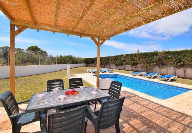 Villa em Cala d'Or - Ca Na Magdalena 223 fantástica villa con piscina privada, jardín, barbacoa y aire acondicionado Villa em Cala d'Or - Ca Na Magdalena 223 fantástica villa con piscina privada, jardín, barbacoa y aire acondicionado