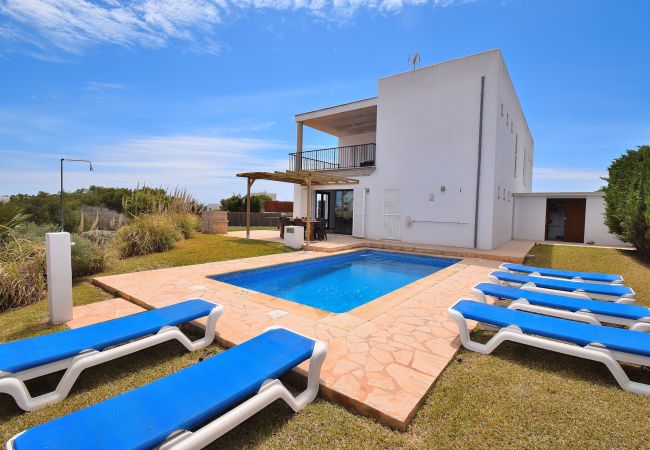 Chalet em Cala d'Or - Can Baltasar 224 fantástica villa con piscina privada, jardín, barbacoa y aire acondicionado Chalet em Cala d'Or - Can Baltasar 224 fantástica villa con piscina privada, jardín, barbacoa y aire acondicionado