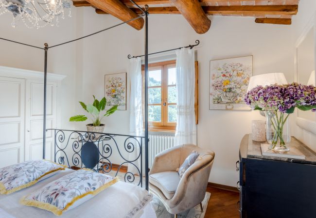 Villa em Lucca - VILLA ARSINA, Modern Italian Tradition. Private Pool Villa em Lucca - VILLA ARSINA, Modern Italian Tradition. Private Pool