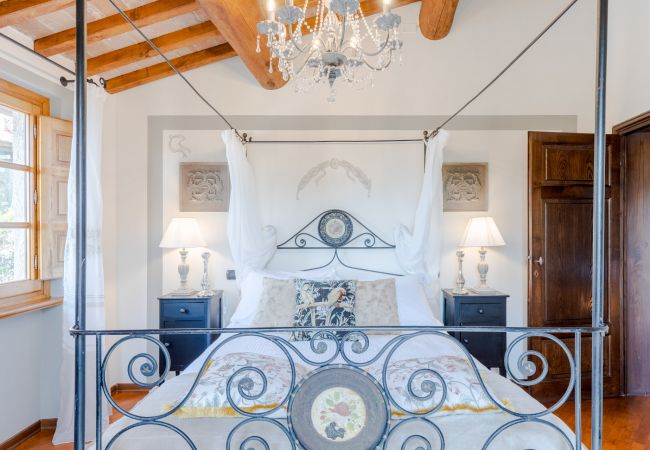 Villa em Lucca - VILLA ARSINA, Modern Italian Tradition. Private Pool Villa em Lucca - VILLA ARSINA, Modern Italian Tradition. Private Pool