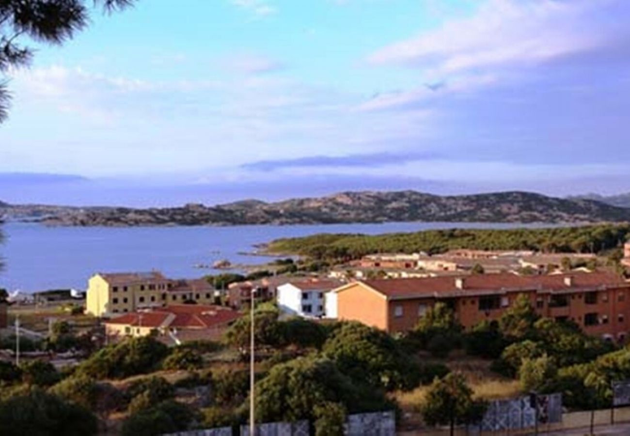 Apartamento em Palau - Ático Palau 2BR 2BA terraza con impresionantes vistas Apartamento em Palau - Ático Palau 2BR 2BA terraza con impresionantes vistas