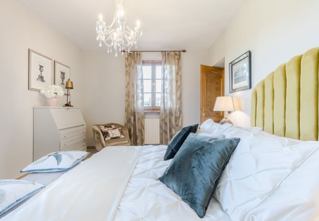 Villa em Lucca - Nonna Bianca, a Genuine Farmhouse in Sant'Alessio, Lucca Villa em Lucca - Nonna Bianca, a Genuine Farmhouse in Sant'Alessio, Lucca