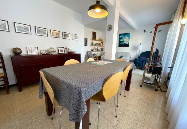 Apartamento em L'Escala - LA TORRE ATIC Apartamento em L'Escala - LA TORRE ATIC