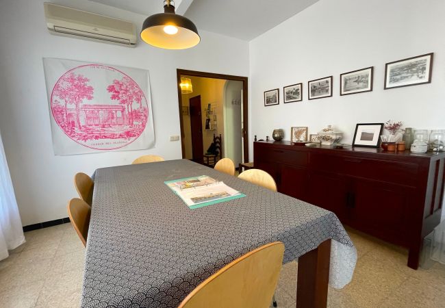 Apartamento em L'Escala - LA TORRE ATIC Apartamento em L'Escala - LA TORRE ATIC