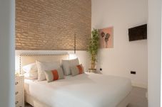Apartamento em Sevilla - Hommyhome Conteros 002