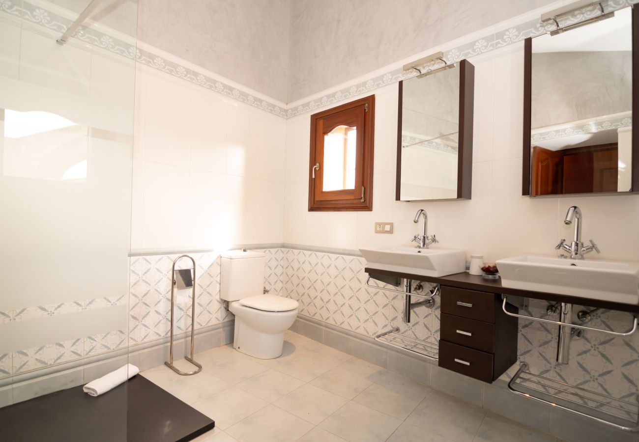 Casa em Muro - Capavila 196 fantástica villa con piscina privada, terraza, aire acondicionado y WiFi Casa em Muro - Capavila 196 fantástica villa con piscina privada, terraza, aire acondicionado y WiFi