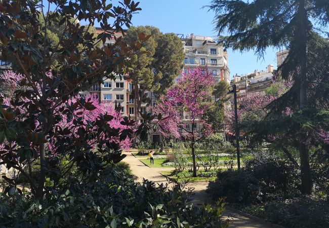 Apartamento em Barcelona - TURO PARK, lindo apartamento com varanda Apartamento em Barcelona - TURO PARK, lindo apartamento com varanda