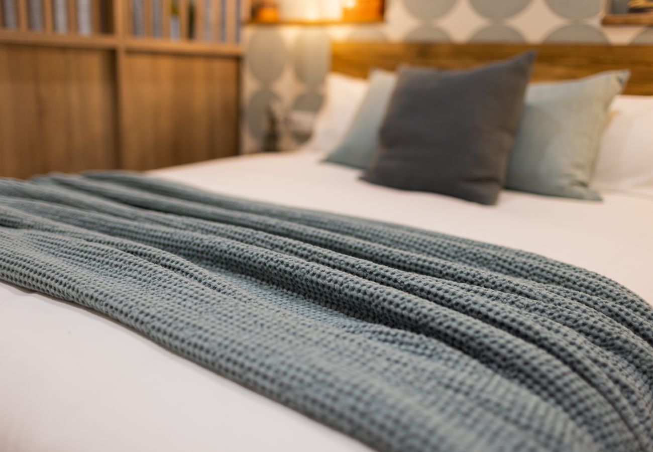 Apartamento em Valencia ciudad - SERRERIA 03