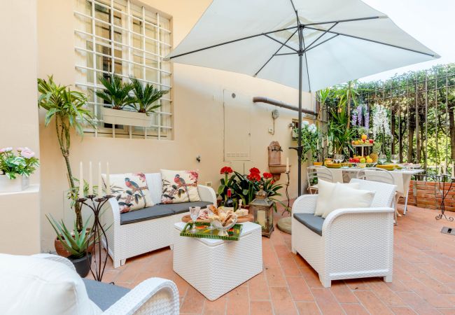 Apartamento em Lucca - The Garden Along The Stream, romantic apartment with private garden inside the walls of Lucca Apartamento em Lucca - The Garden Along The Stream, romantic apartment with private garden inside the walls of Lucca