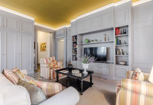 Apartamento em Lucca - Contemporary 4 bedrooms 4 bathrooms Apartment Apartamento em Lucca - Contemporary 4 bedrooms 4 bathrooms Apartment