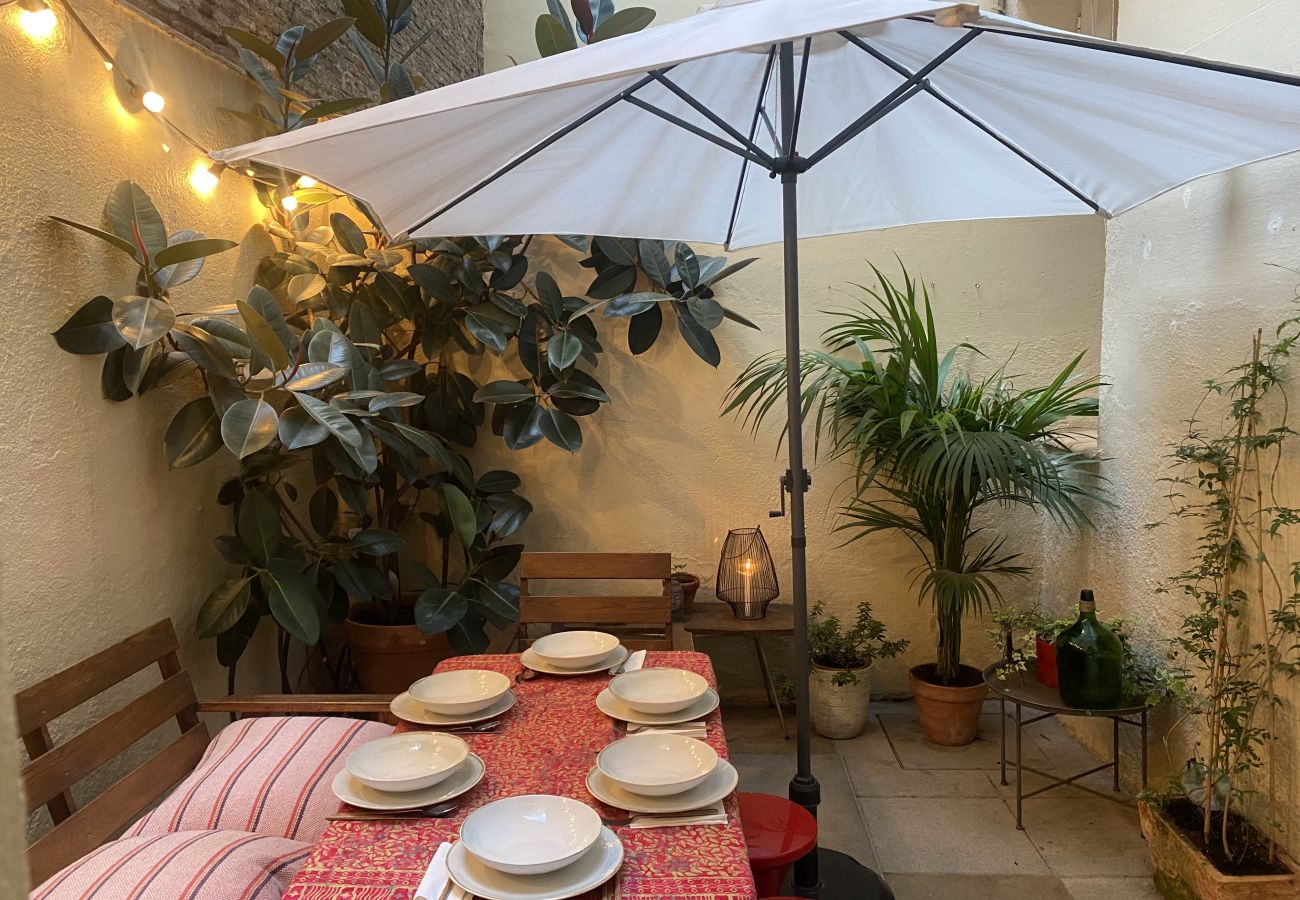 Apartamento em Madrid - Lovely and Arts Flat Madrid City Center.Temporal Apartamento em Madrid - Lovely and Arts Flat Madrid City Center.Temporal