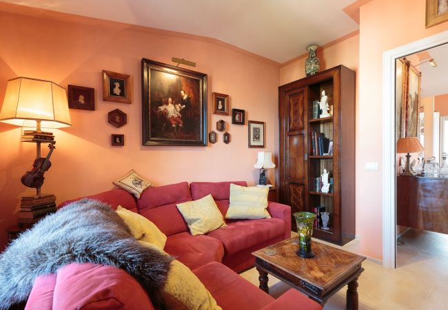 Apartamento em Lucca - Casa Dieter, a superb 2 bedrooms Apartment with Grand Terrace and private parking in Central Lucca Apartamento em Lucca - Casa Dieter, a superb 2 bedrooms Apartment with Grand Terrace and private parking in Central Lucca