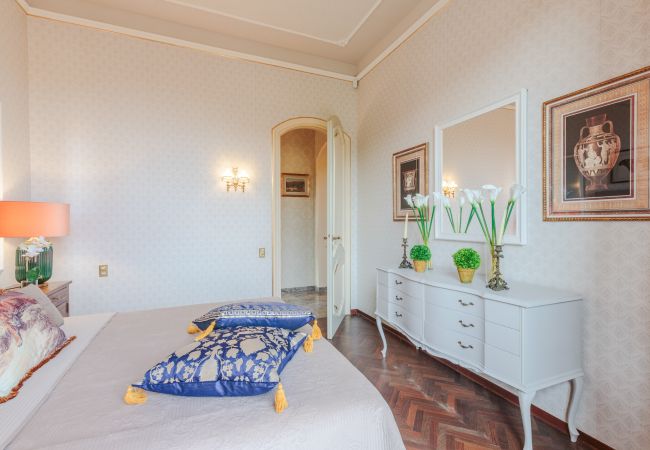 Villa em Monte San quirico - Villa Cesare, a Convenient 4 bedroom Villa with Pool close to Lucca Town Villa em Monte San quirico - Villa Cesare, a Convenient 4 bedroom Villa with Pool close to Lucca Town