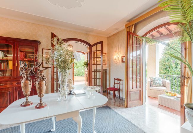 Villa em Monte San quirico - Villa Cesare, a Convenient 4 bedroom Villa with Pool close to Lucca Town Villa em Monte San quirico - Villa Cesare, a Convenient 4 bedroom Villa with Pool close to Lucca Town